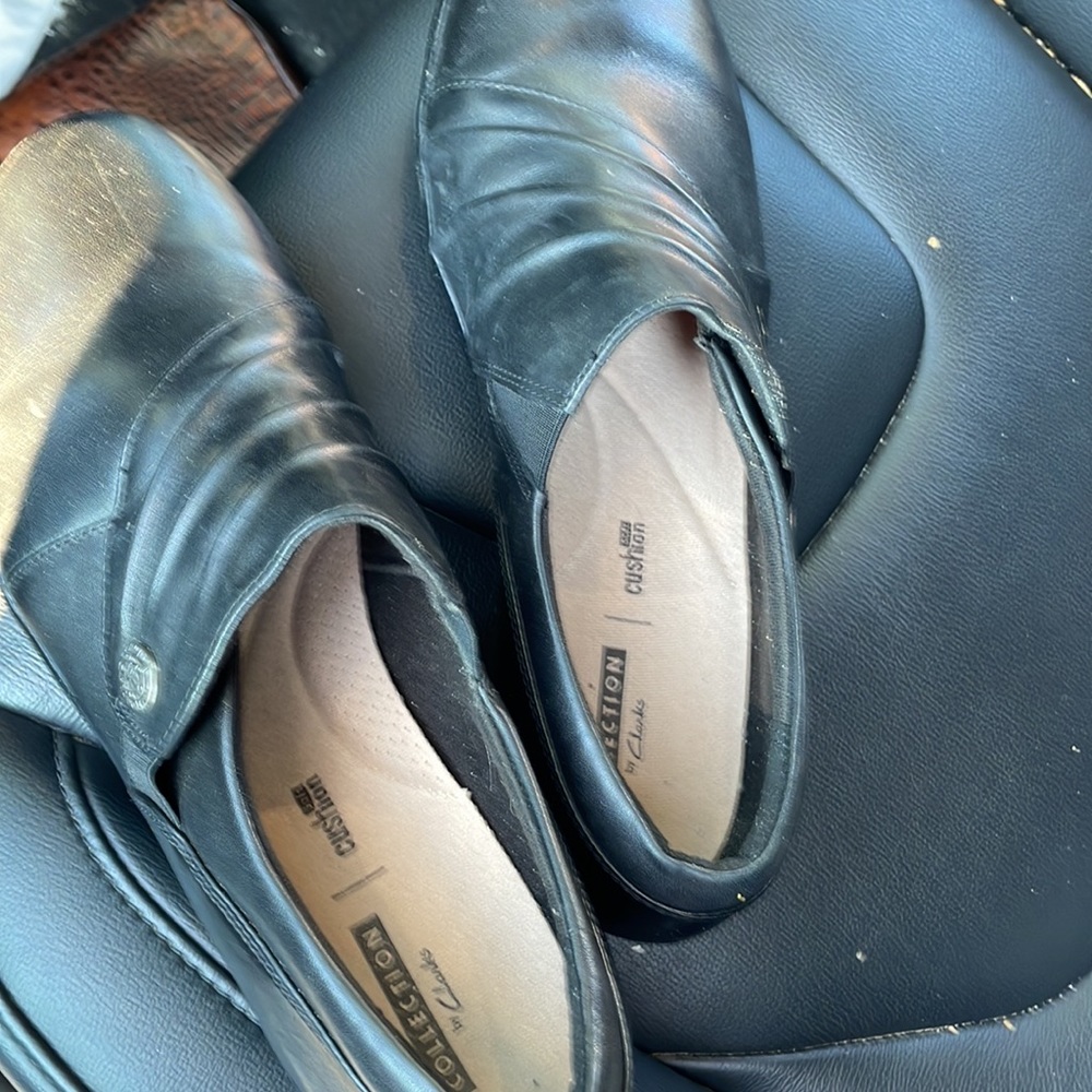 Clarks - Picture 3 of 3